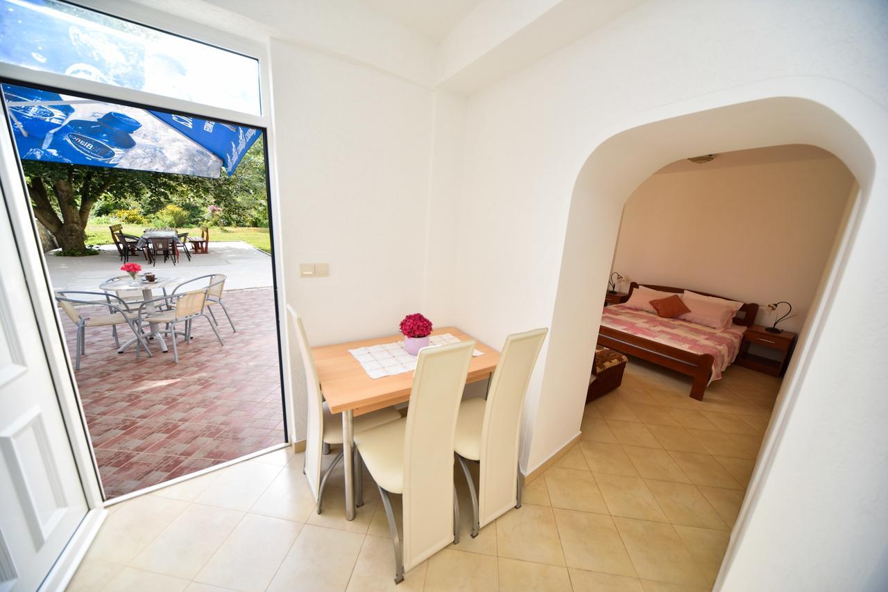 Apartmani Stanisic Чань Екстер'єр фото