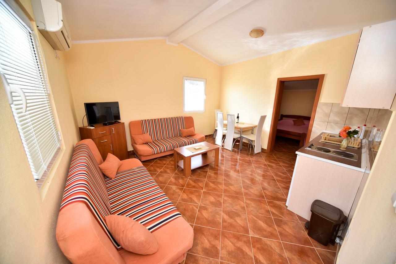 Apartmani Stanisic Чань Екстер'єр фото